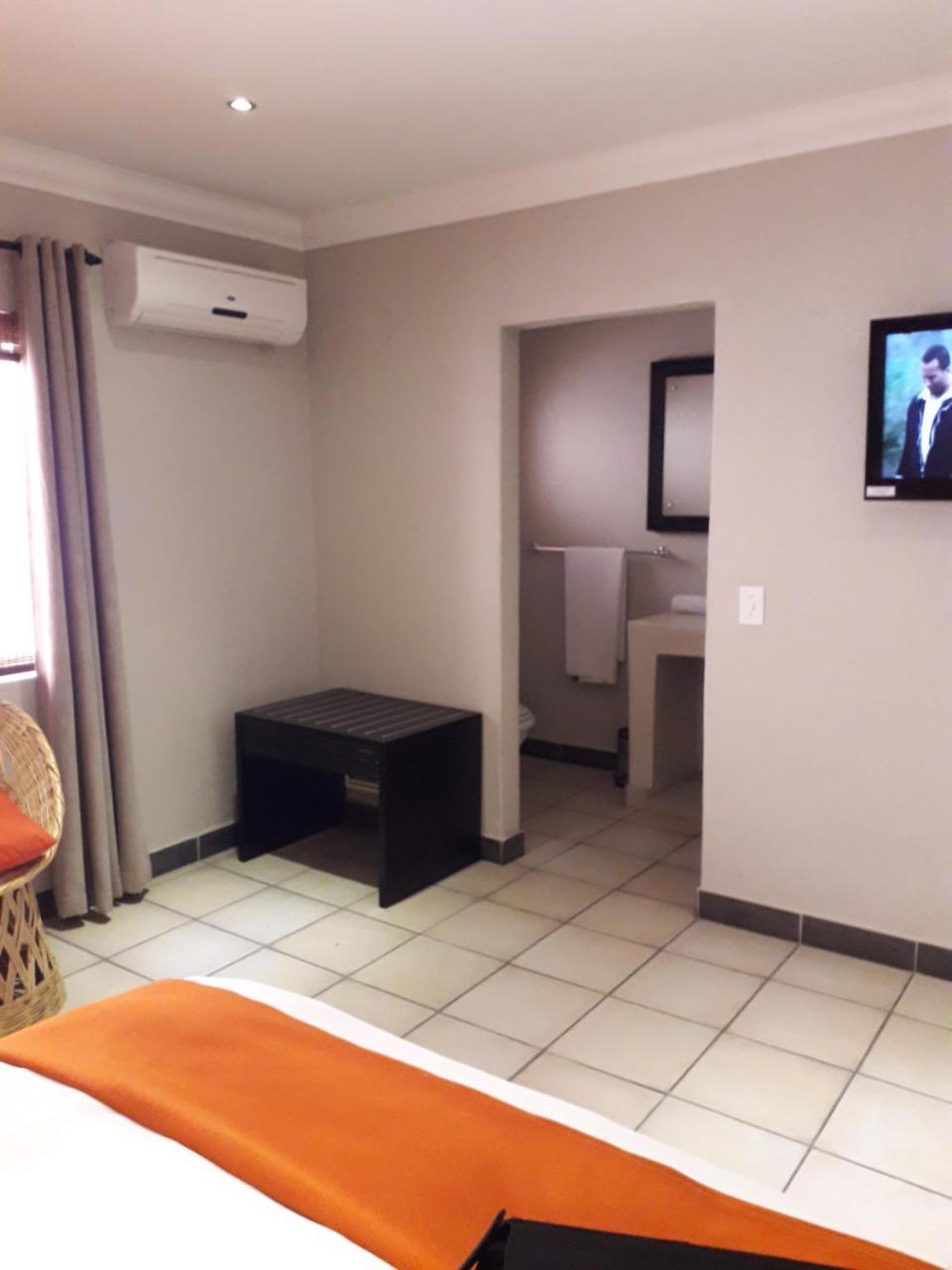 Coyotes Hotel & Conference Centre Mbombela Esterno foto